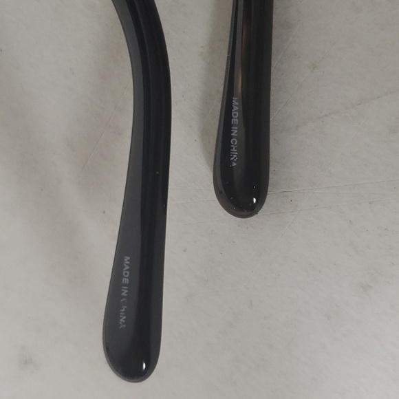 NEW Coach L1142 Signature Rectangle Sunglasses Choose one from 2 colors - Picture 8 of 12